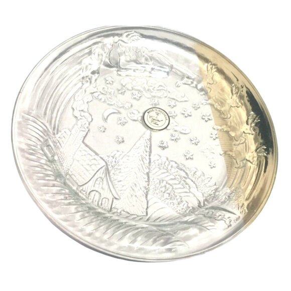 Celebrations Seven Inch Night Before Christmas Plate In Box - Picture 2 of 5